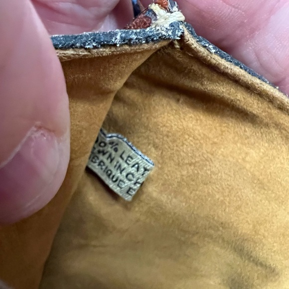 Patricia Nash Prairie Rose Floral Leather Envelope Clutch - Picture 6 of 6